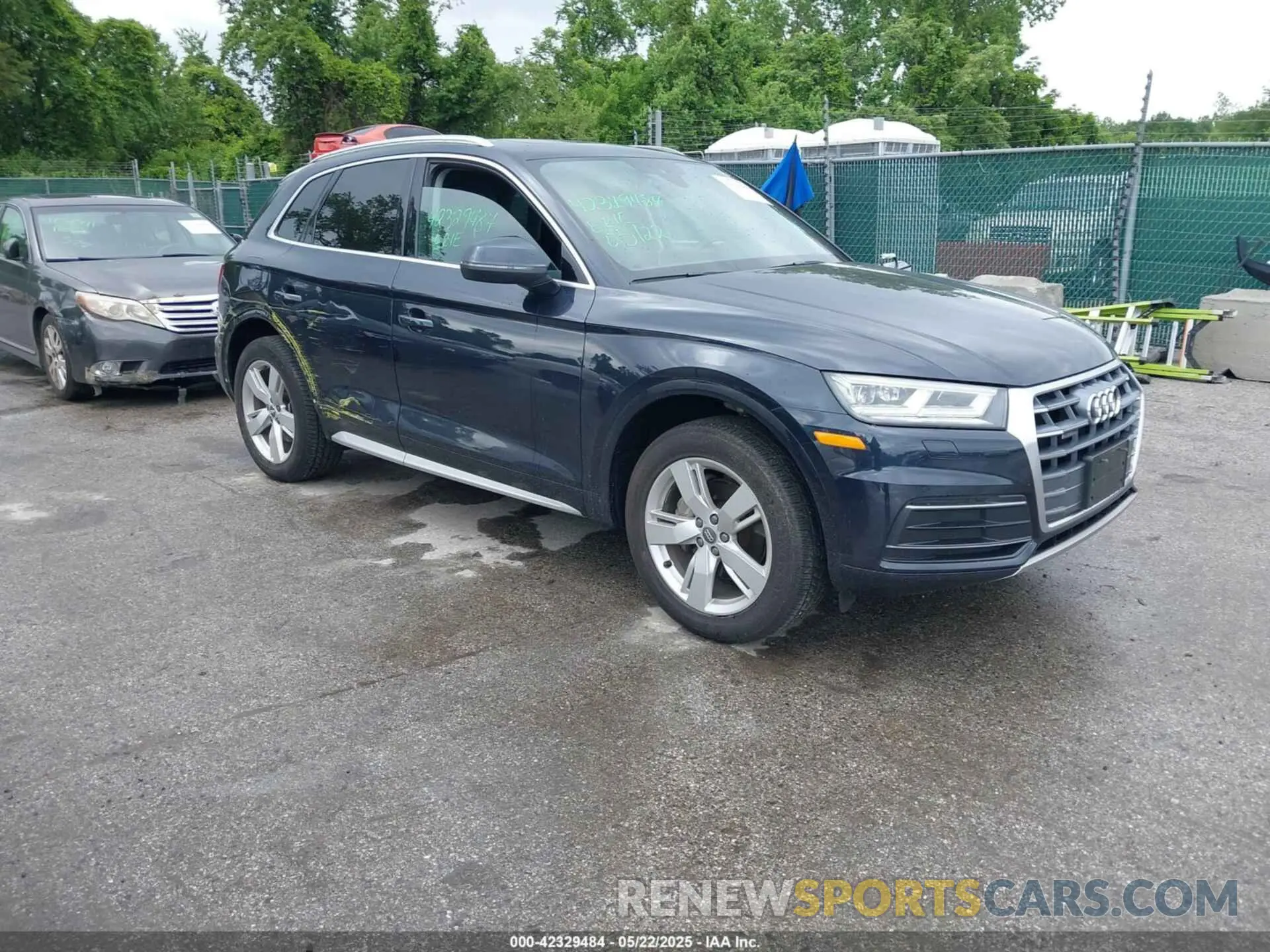 1 Фотография поврежденного автомобиля WA1BNAFY2K2080576 AUDI Q5 2019