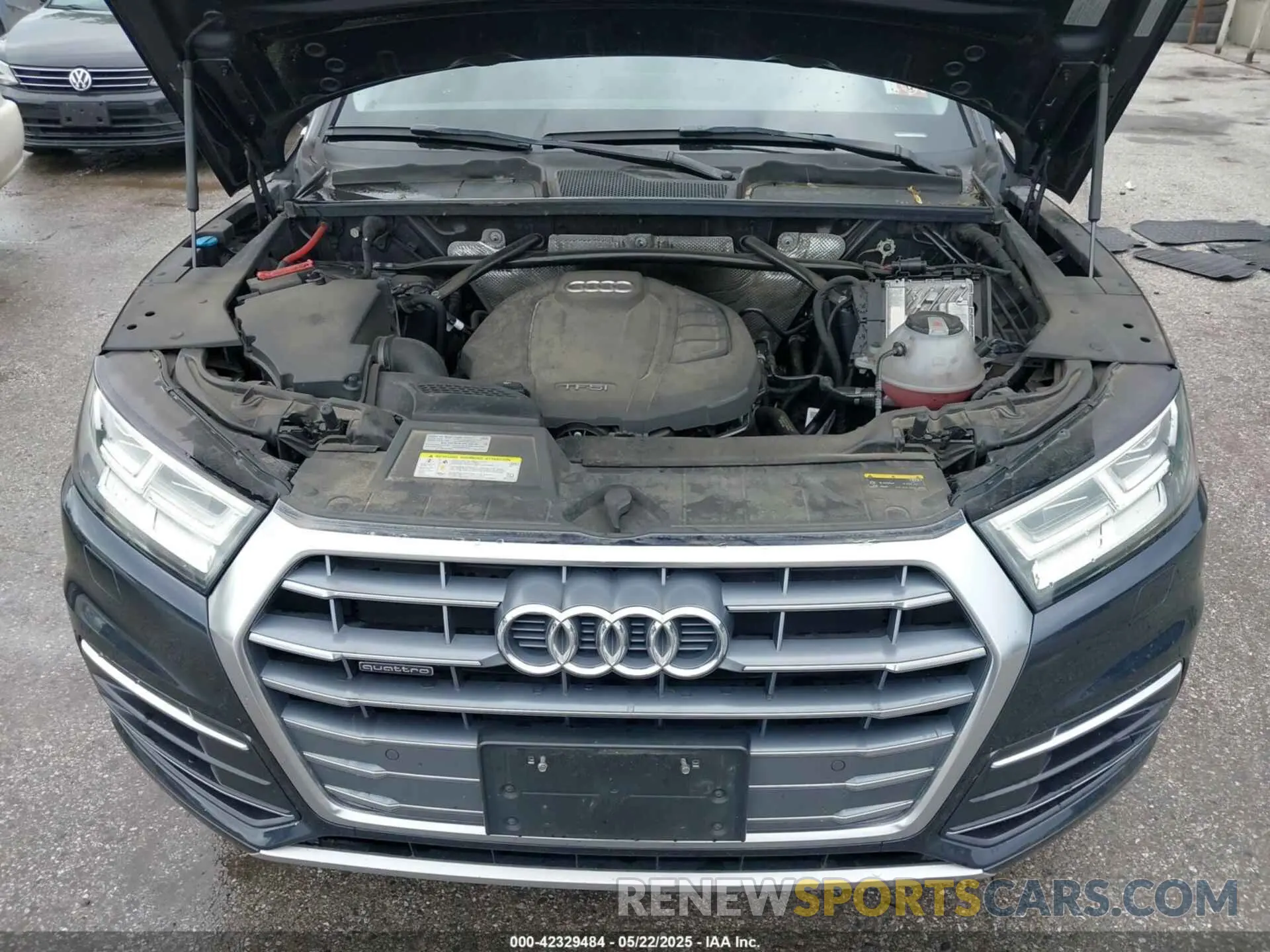 10 Фотография поврежденного автомобиля WA1BNAFY2K2080576 AUDI Q5 2019