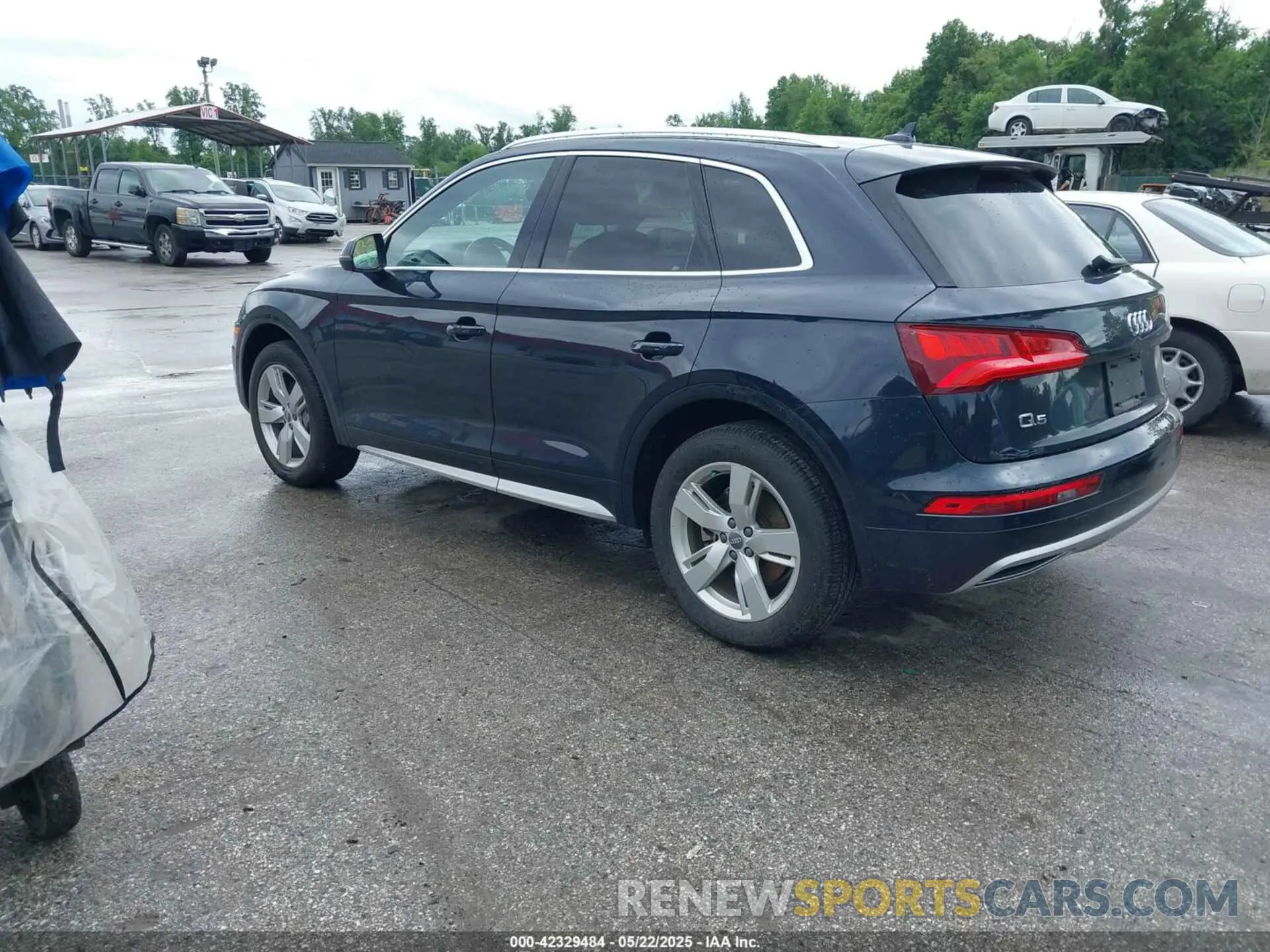 3 Фотография поврежденного автомобиля WA1BNAFY2K2080576 AUDI Q5 2019