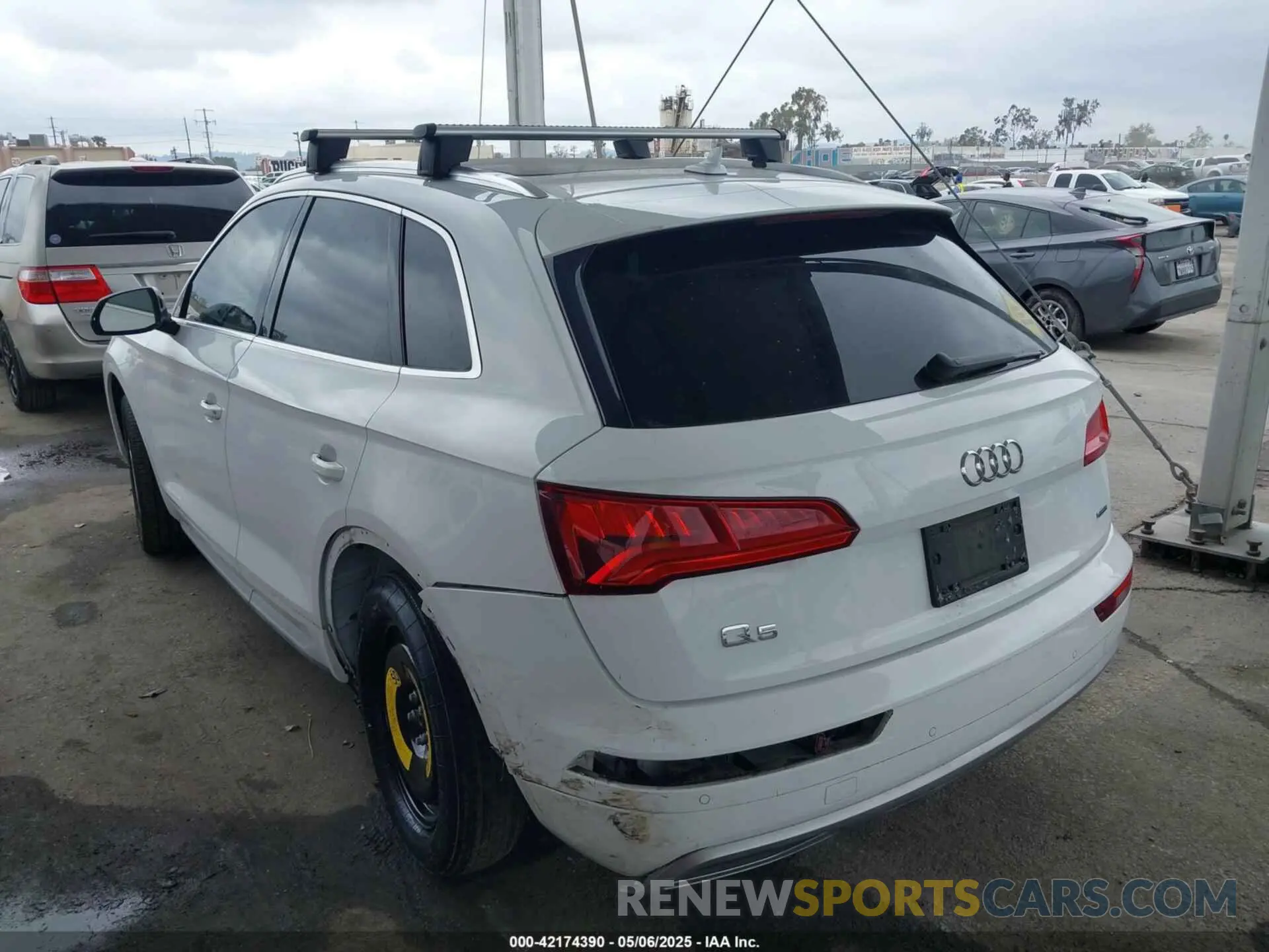 3 Photograph of a damaged car WA1BNAFY2K2102852 AUDI Q5 2019