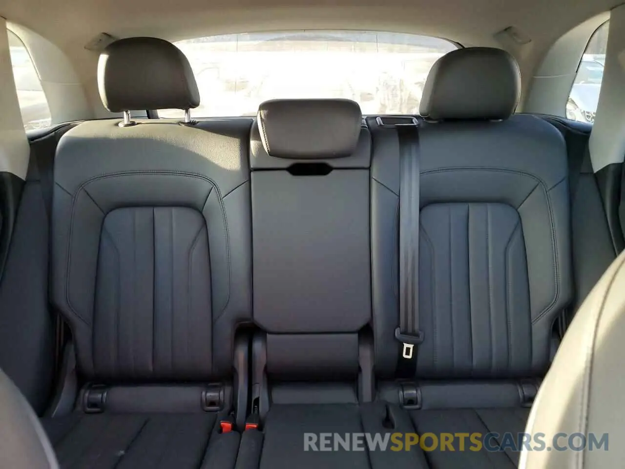 10 Фотография поврежденного автомобиля WA1BNAFY3K2033749 AUDI Q5 2019
