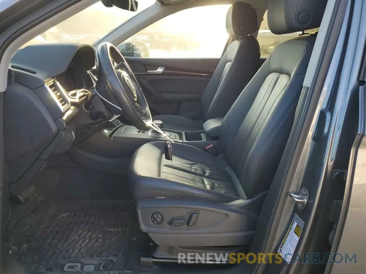 7 Фотография поврежденного автомобиля WA1BNAFY3K2033749 AUDI Q5 2019