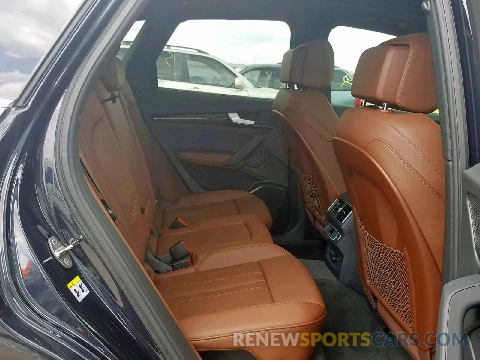 6 Photograph of a damaged car WA1BNAFY3K2035470 AUDI Q5 2019