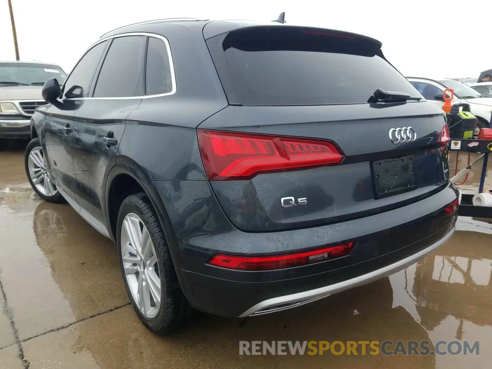 3 Photograph of a damaged car WA1BNAFY3K2037901 AUDI Q5 2019