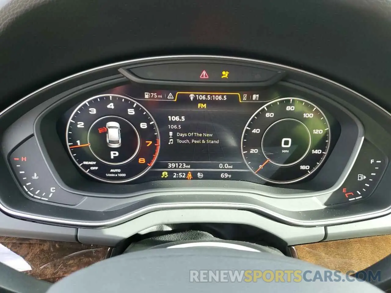 9 Photograph of a damaged car WA1BNAFY3K2086788 AUDI Q5 2019