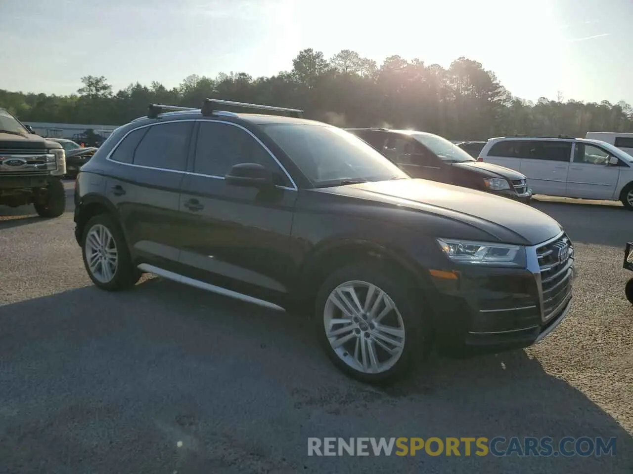 4 Фотография поврежденного автомобиля WA1BNAFY4K2025062 AUDI Q5 2019