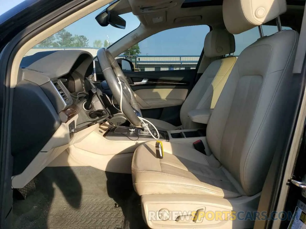 7 Фотография поврежденного автомобиля WA1BNAFY4K2025062 AUDI Q5 2019