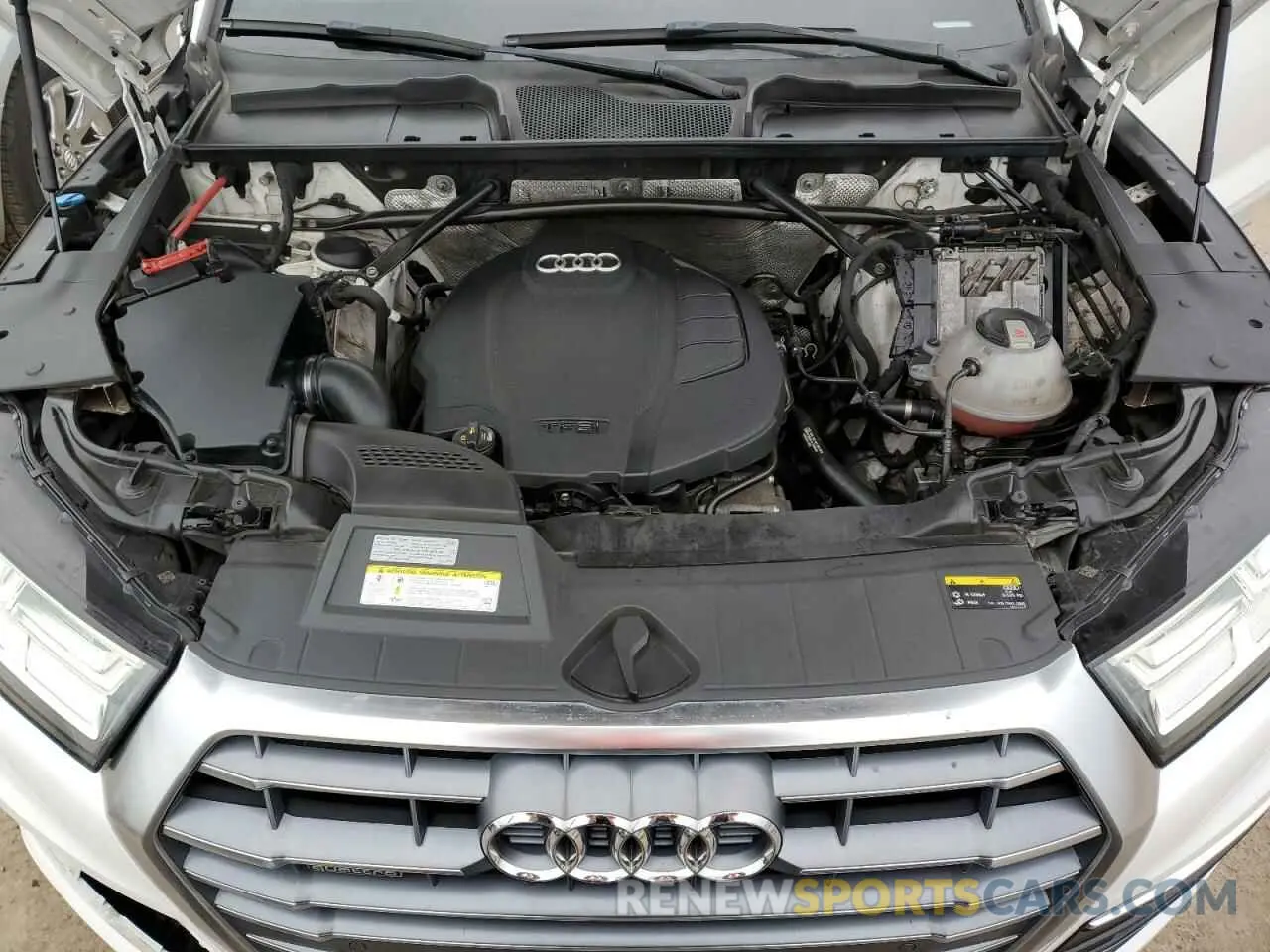 11 Фотография поврежденного автомобиля WA1BNAFY4K2037566 AUDI Q5 2019
