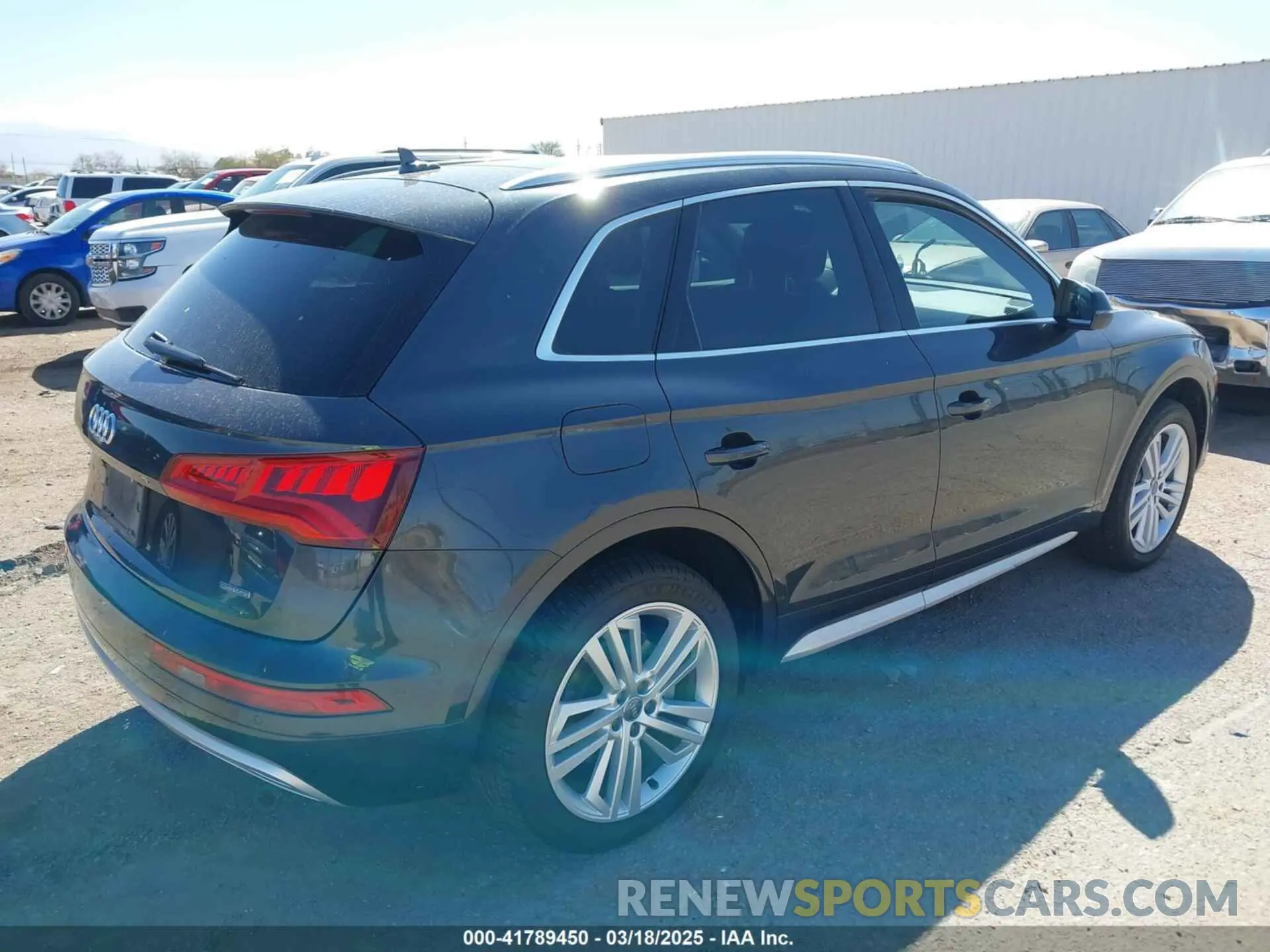 4 Photograph of a damaged car WA1BNAFY4K2042119 AUDI Q5 2019