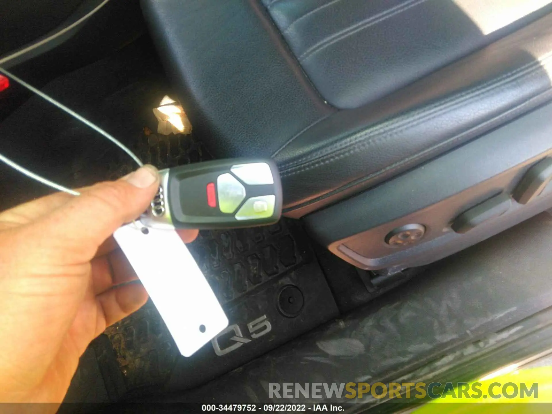 11 Фотография поврежденного автомобиля WA1BNAFY4K2080966 AUDI Q5 2019