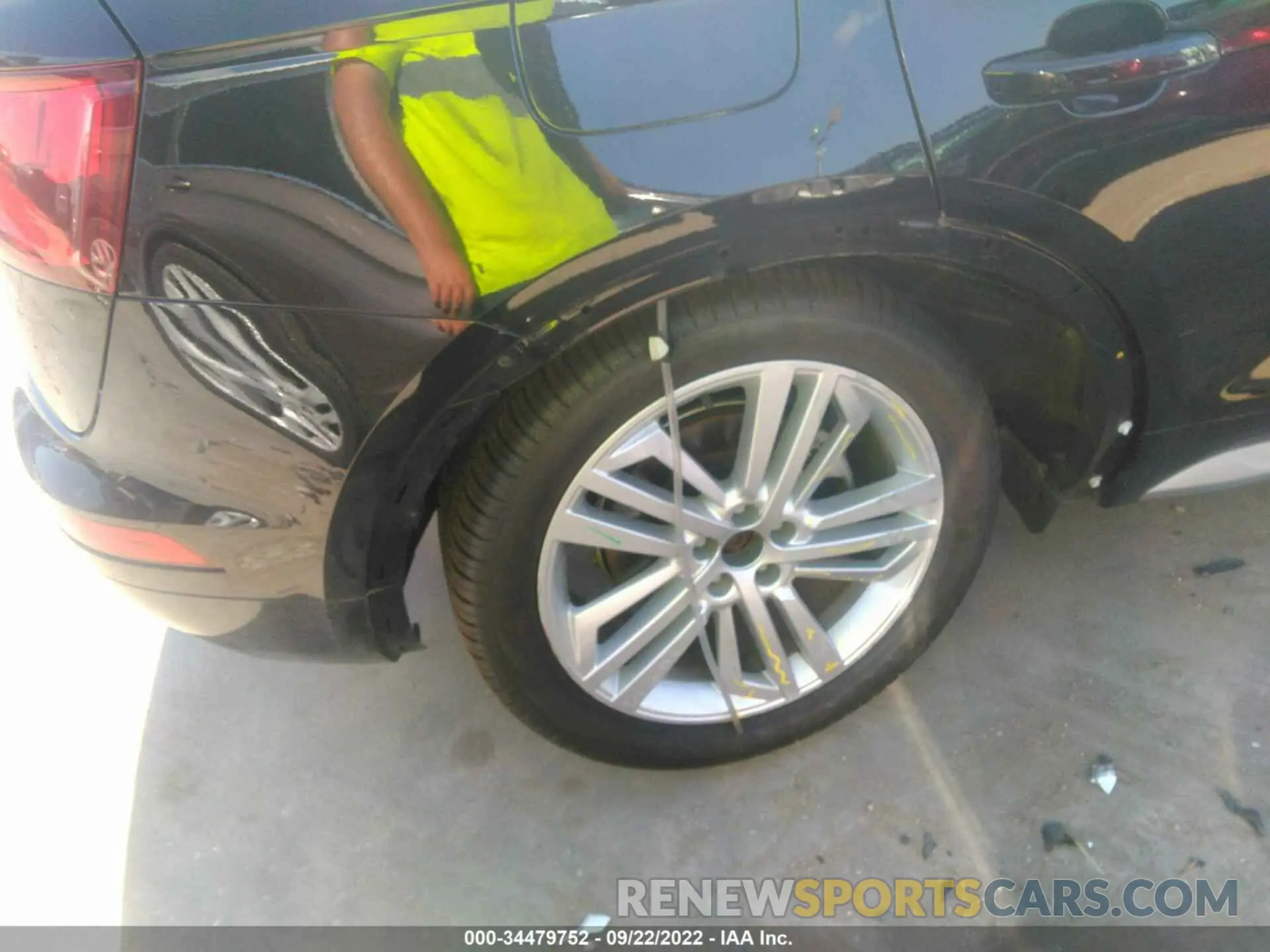 6 Фотография поврежденного автомобиля WA1BNAFY4K2080966 AUDI Q5 2019