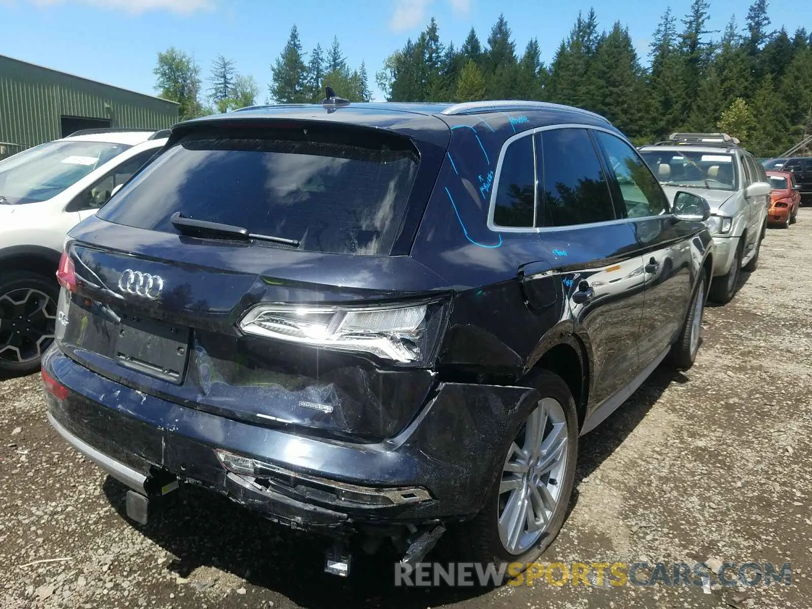4 Photograph of a damaged car WA1BNAFY5K2040914 AUDI Q5 2019