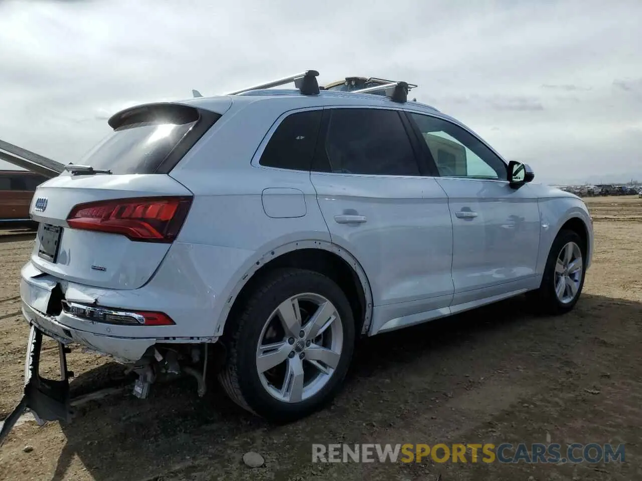 3 Photograph of a damaged car WA1BNAFY5K2044431 AUDI Q5 2019