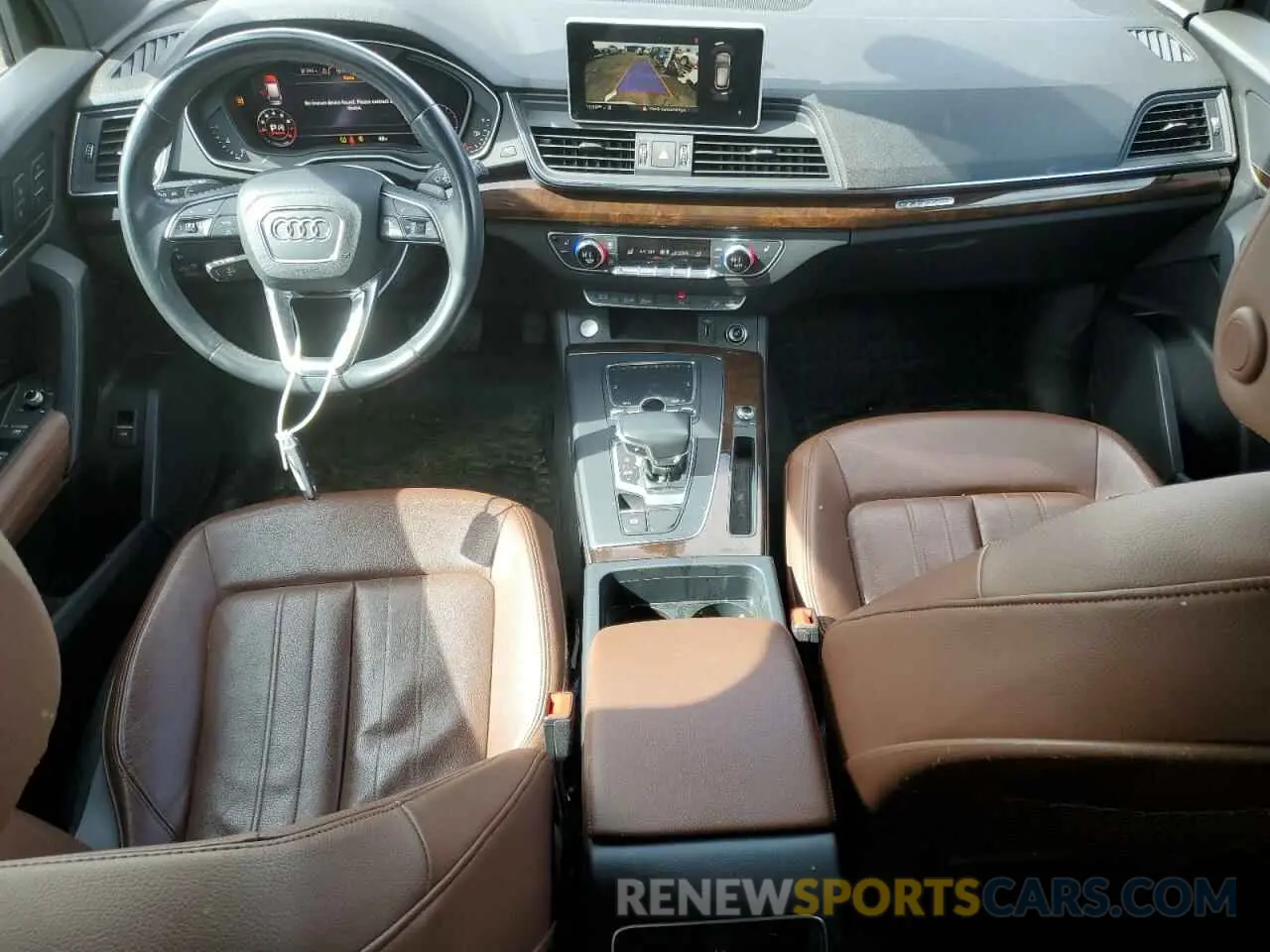 8 Photograph of a damaged car WA1BNAFY5K2044431 AUDI Q5 2019