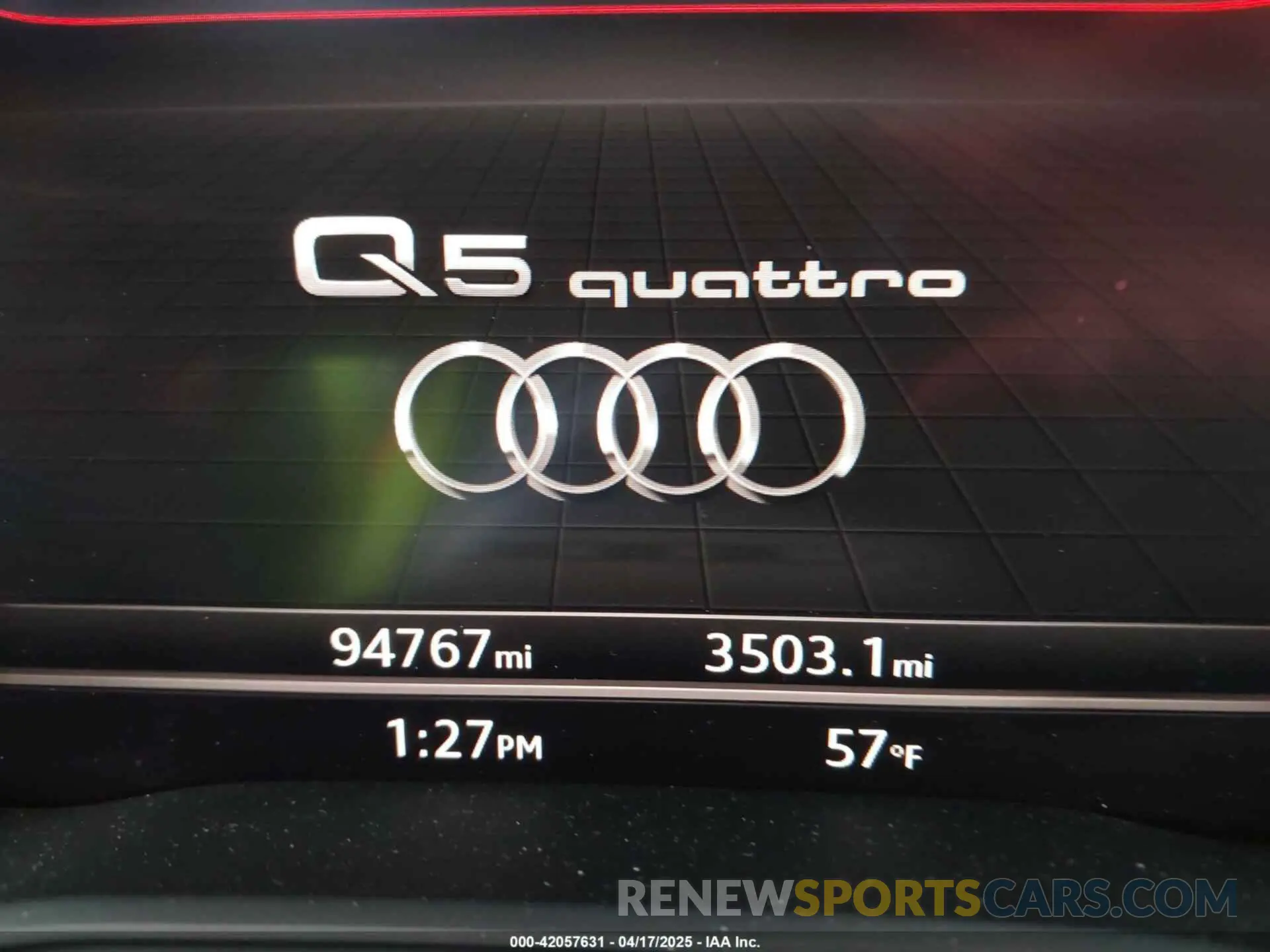 16 Photograph of a damaged car WA1BNAFY5K2049080 AUDI Q5 2019