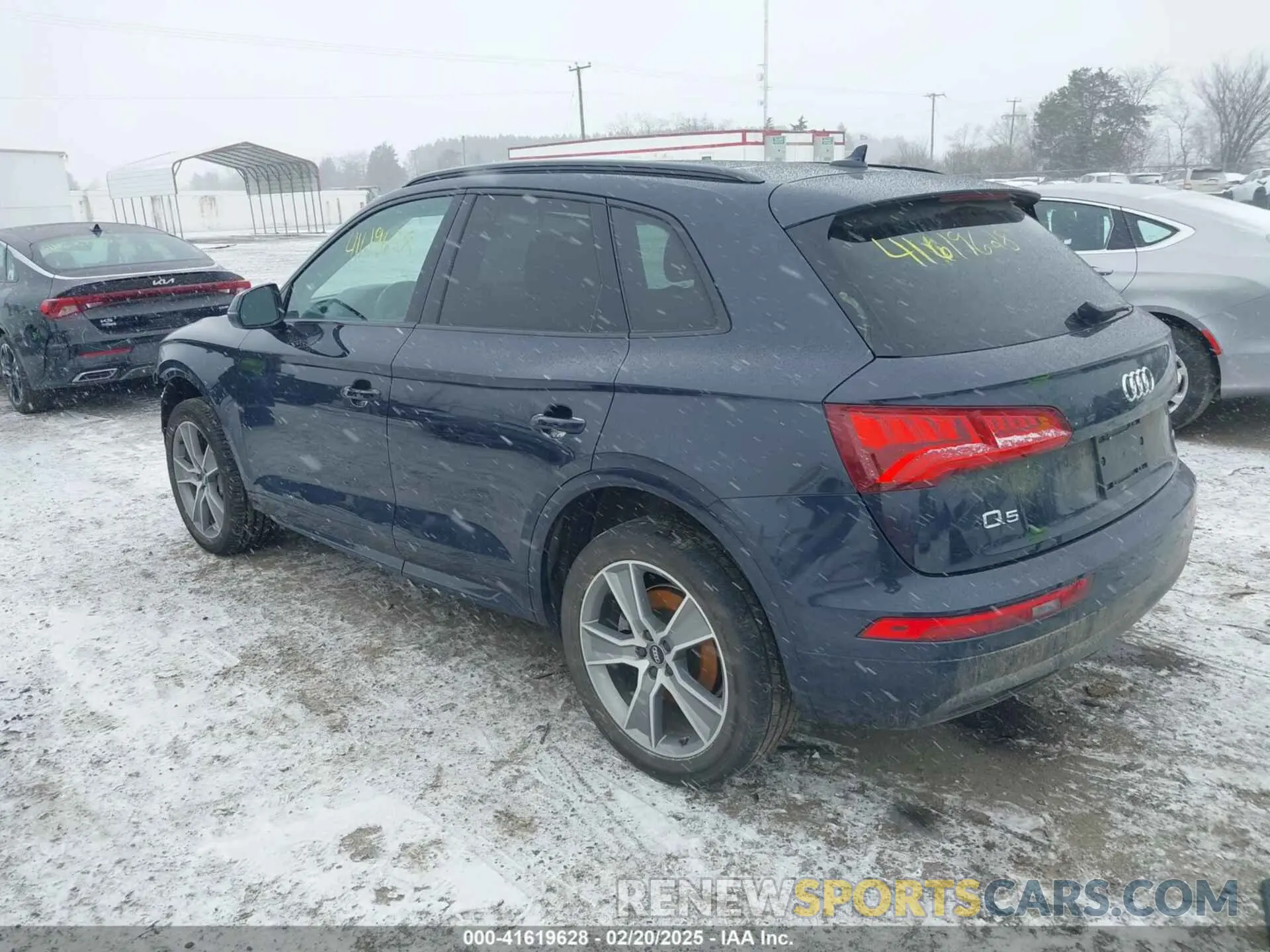 3 Фотография поврежденного автомобиля WA1BNAFY5K2094343 AUDI Q5 2019