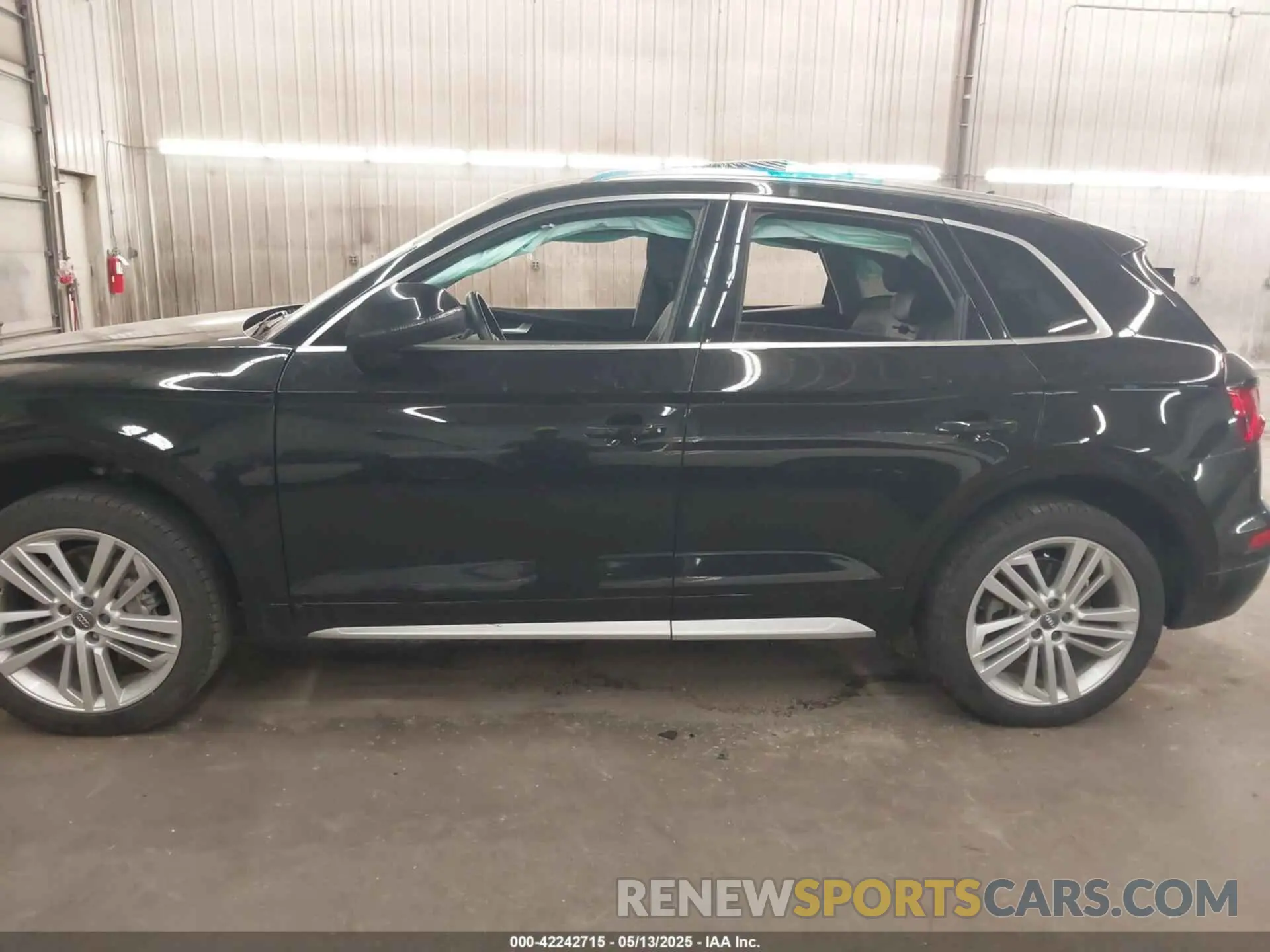 15 Фотография поврежденного автомобиля WA1BNAFY5K2097629 AUDI Q5 2019