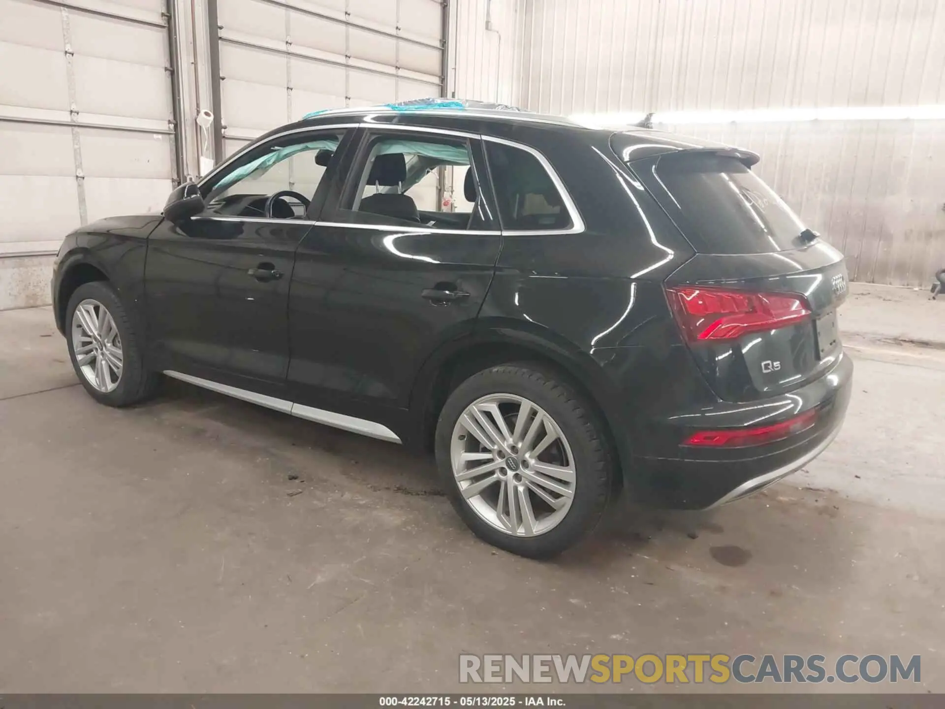 3 Фотография поврежденного автомобиля WA1BNAFY5K2097629 AUDI Q5 2019