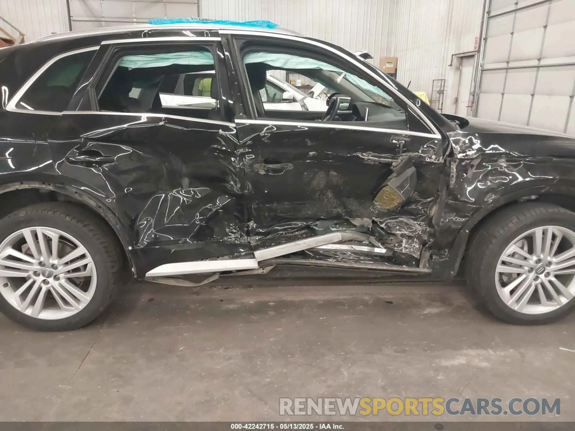 6 Фотография поврежденного автомобиля WA1BNAFY5K2097629 AUDI Q5 2019