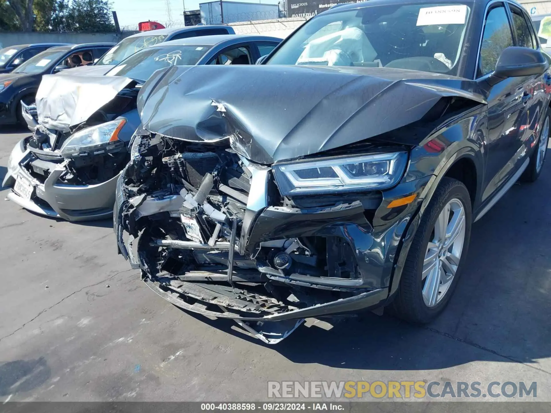 12 Фотография поврежденного автомобиля WA1BNAFY5K2141080 AUDI Q5 2019
