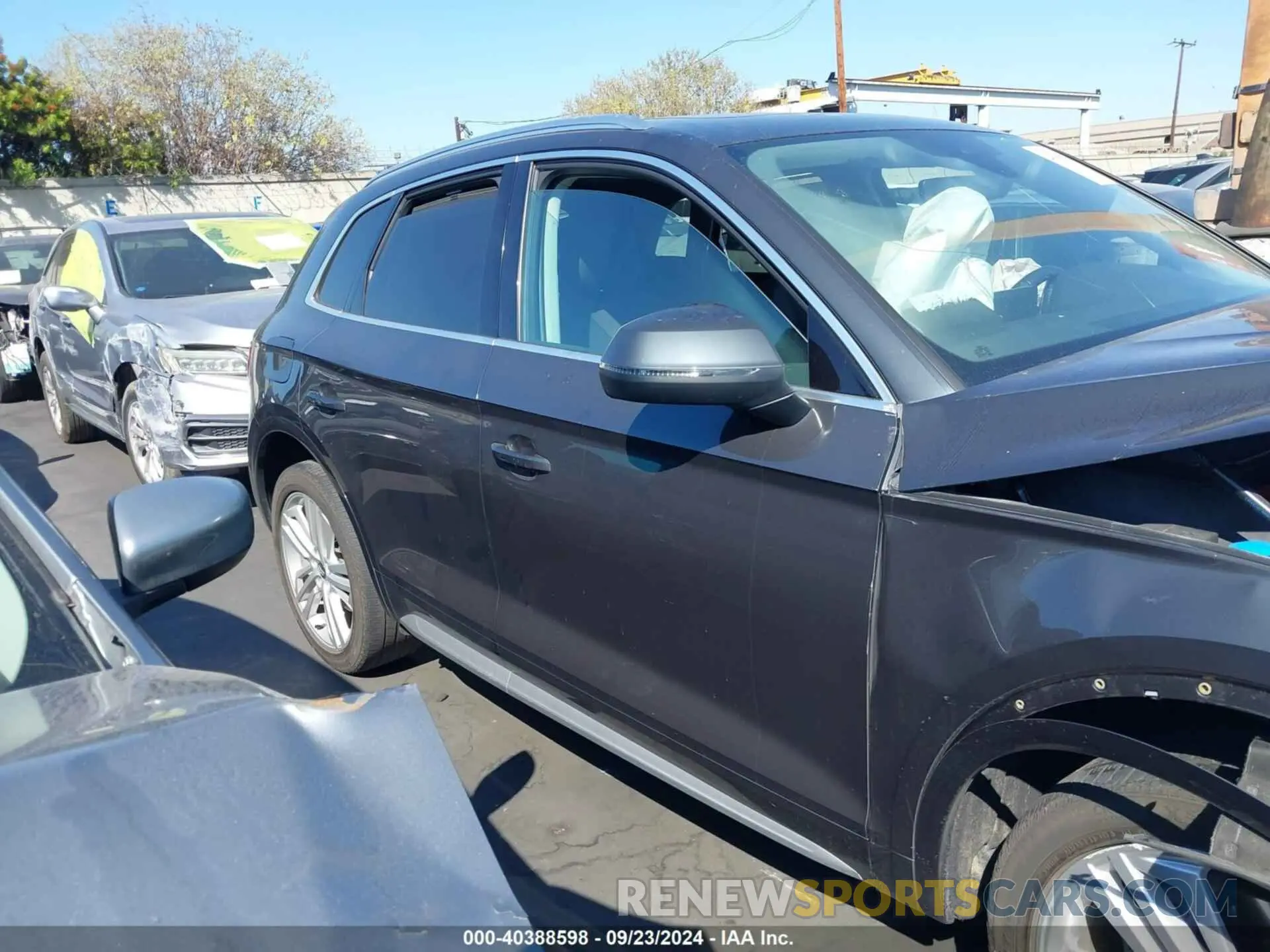 13 Фотография поврежденного автомобиля WA1BNAFY5K2141080 AUDI Q5 2019