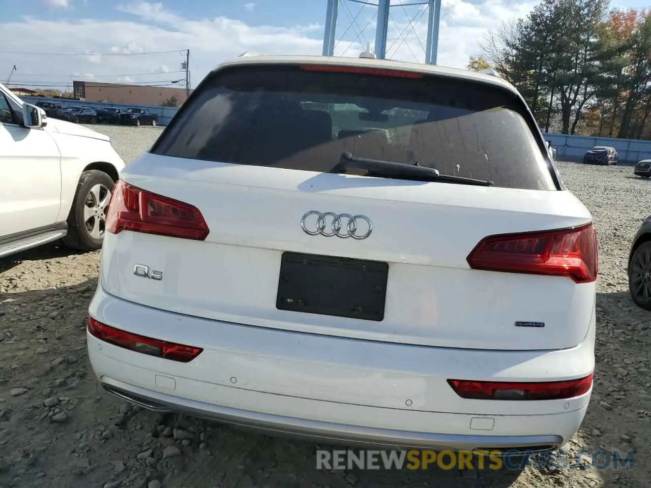 6 Photograph of a damaged car WA1BNAFY6K2088843 AUDI Q5 2019
