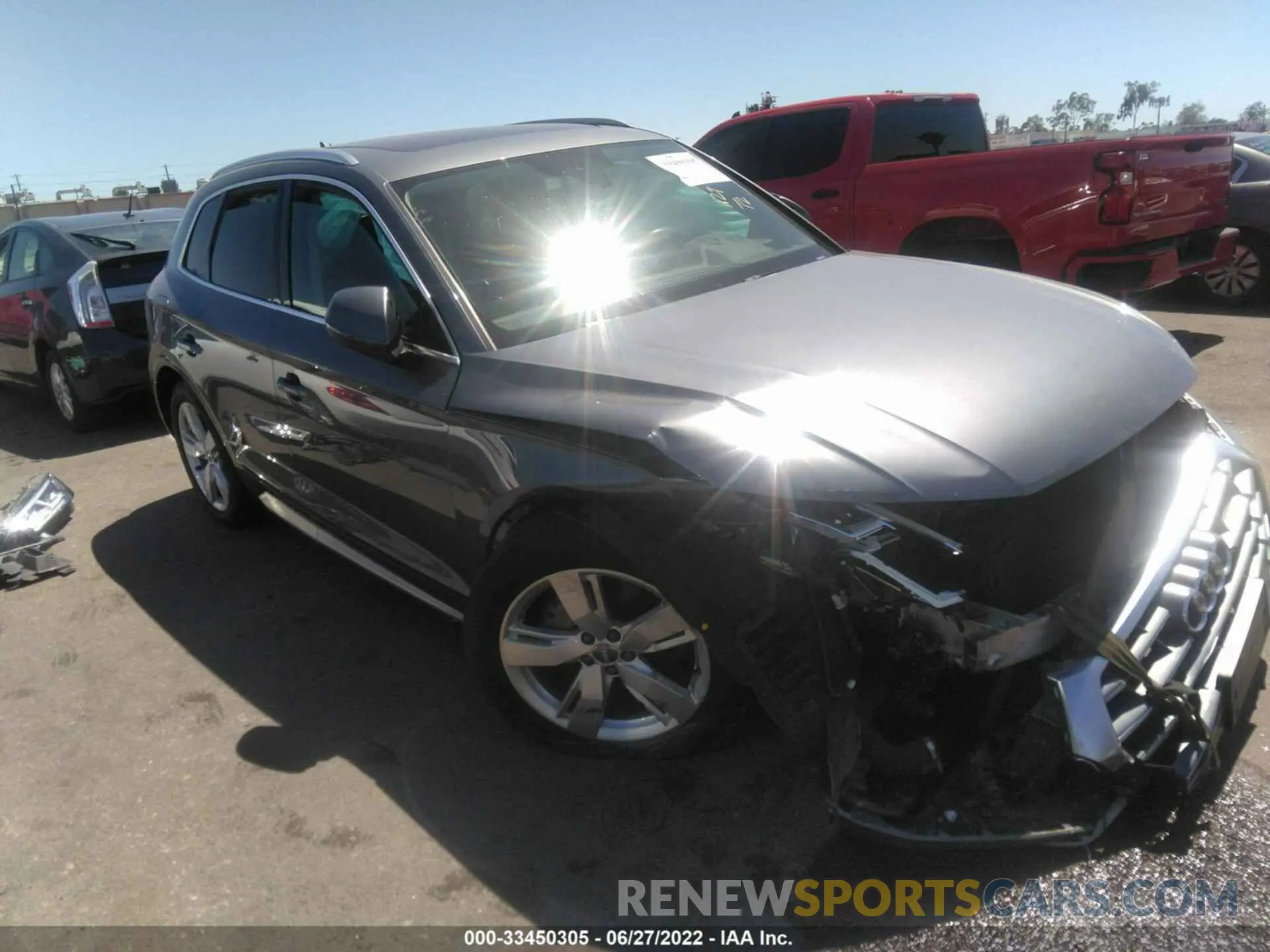 1 Photograph of a damaged car WA1BNAFY6K2117662 AUDI Q5 2019