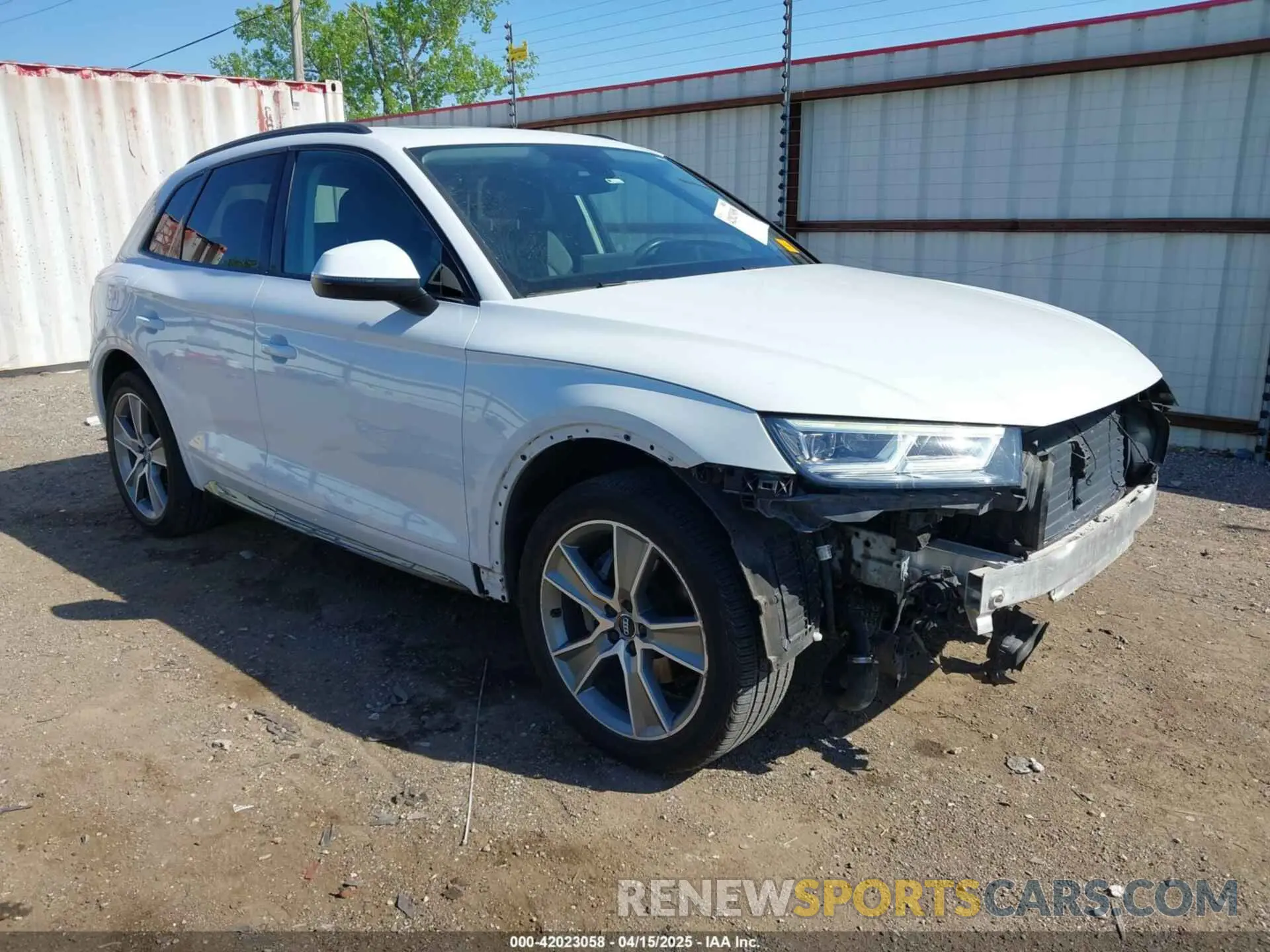 1 Фотография поврежденного автомобиля WA1BNAFY6K2119041 AUDI Q5 2019