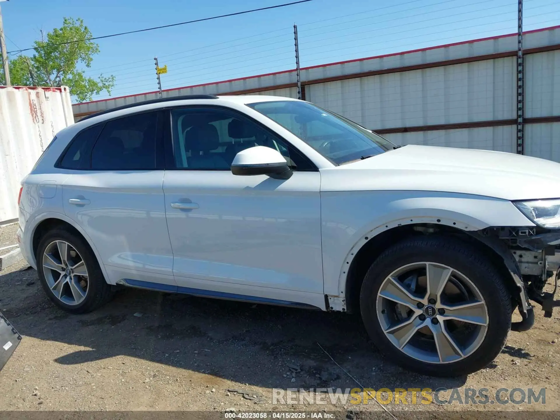 14 Фотография поврежденного автомобиля WA1BNAFY6K2119041 AUDI Q5 2019