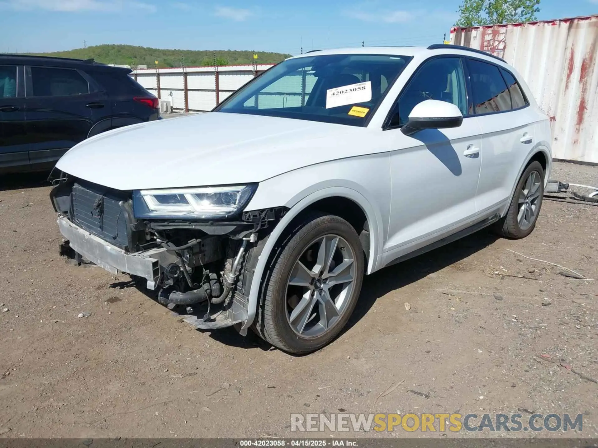2 Фотография поврежденного автомобиля WA1BNAFY6K2119041 AUDI Q5 2019