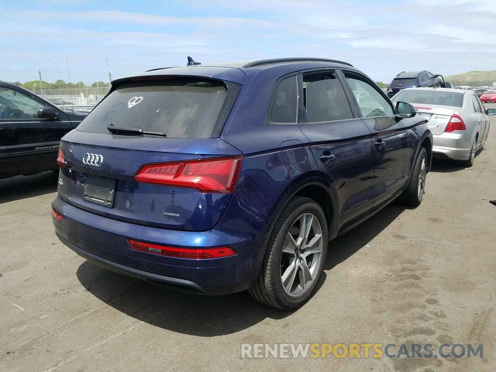 4 Фотография поврежденного автомобиля WA1BNAFY7K2034760 AUDI Q5 2019