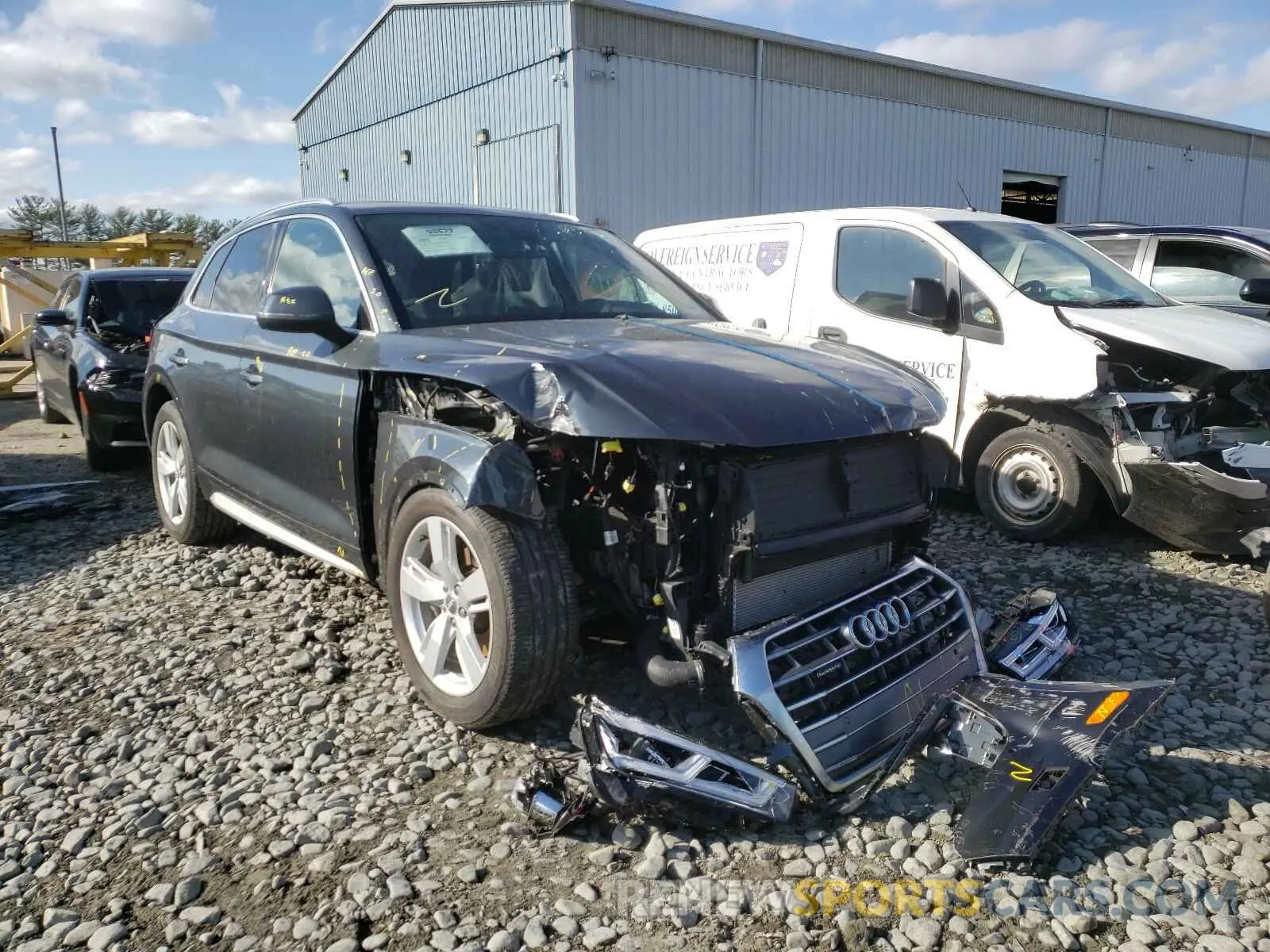 1 Photograph of a damaged car WA1BNAFY7K2045550 AUDI Q5 2019