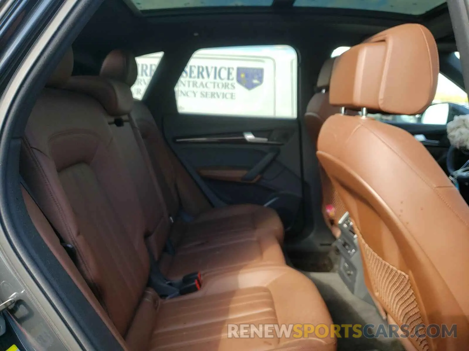 6 Photograph of a damaged car WA1BNAFY7K2045550 AUDI Q5 2019