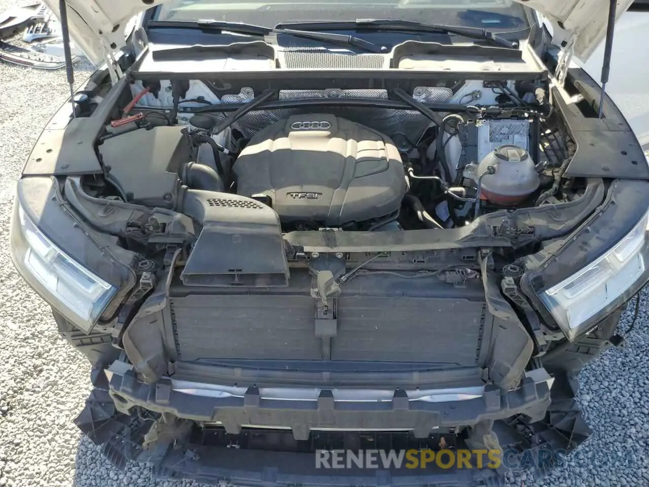 12 Фотография поврежденного автомобиля WA1BNAFY7K2053180 AUDI Q5 2019