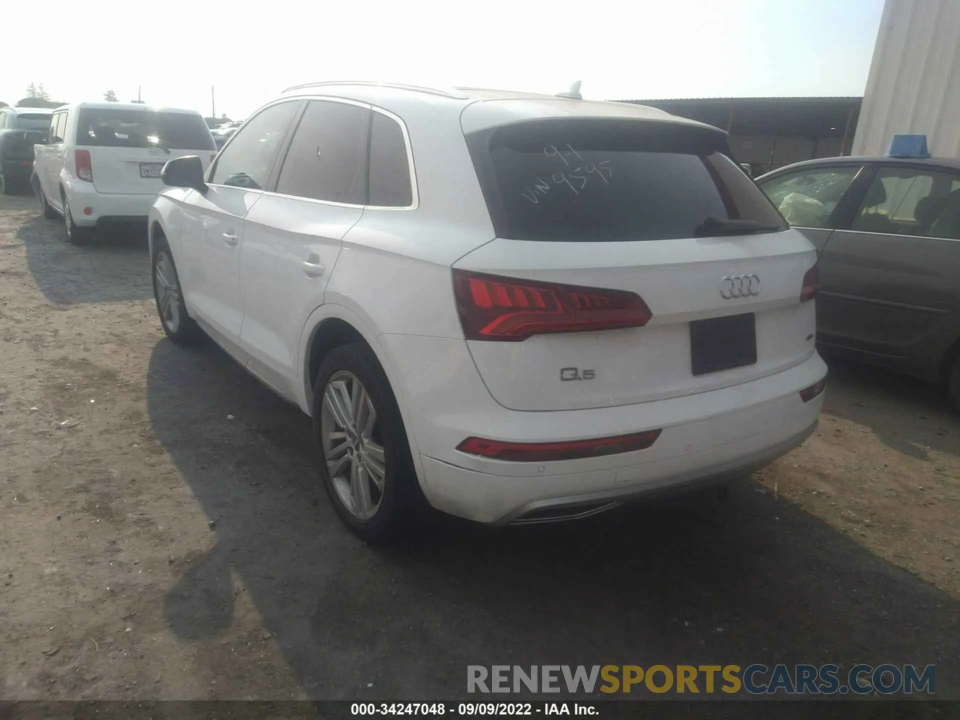 3 Фотография поврежденного автомобиля WA1BNAFY7K2089595 AUDI Q5 2019
