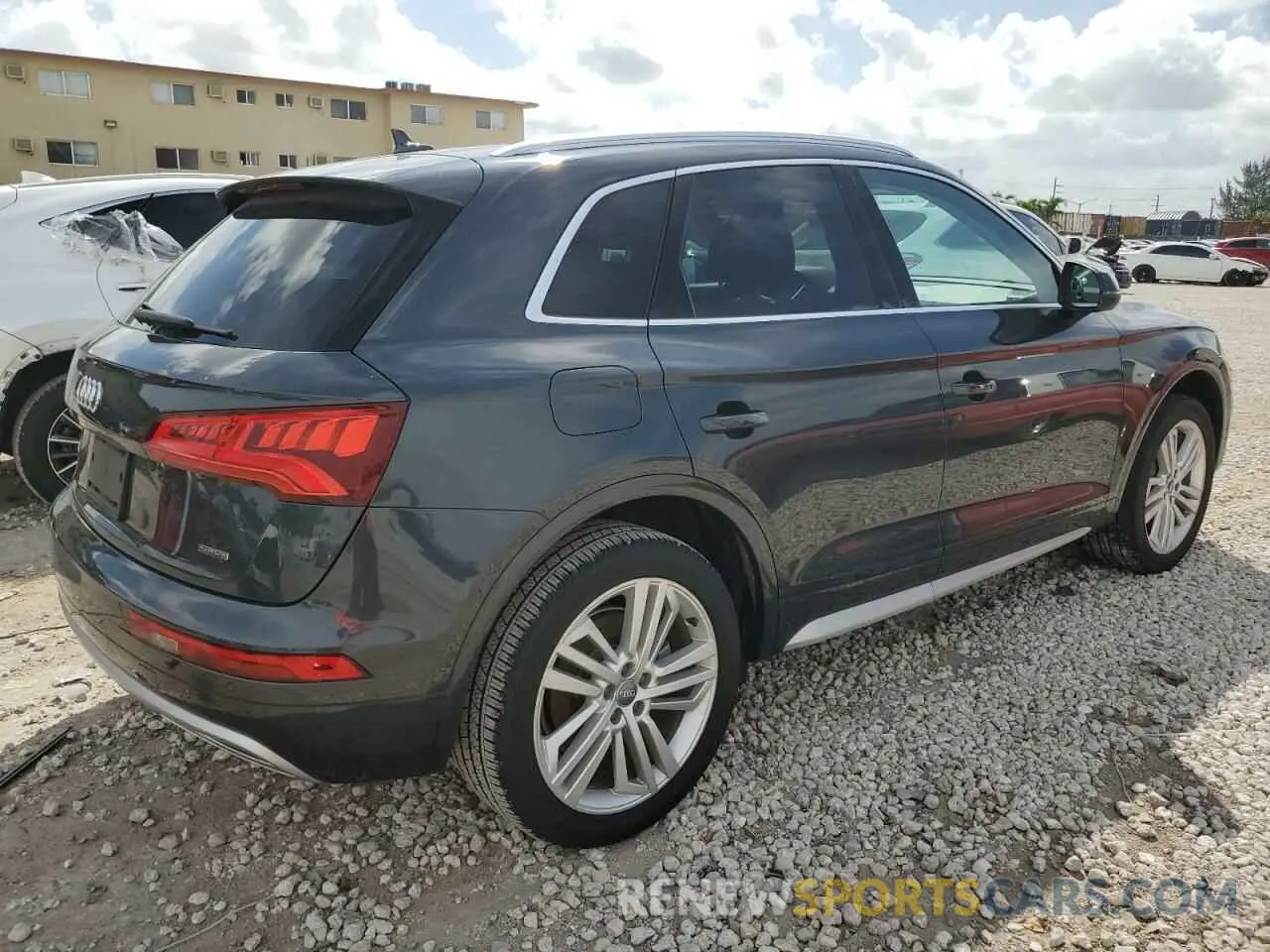 3 Photograph of a damaged car WA1BNAFY8K2021533 AUDI Q5 2019
