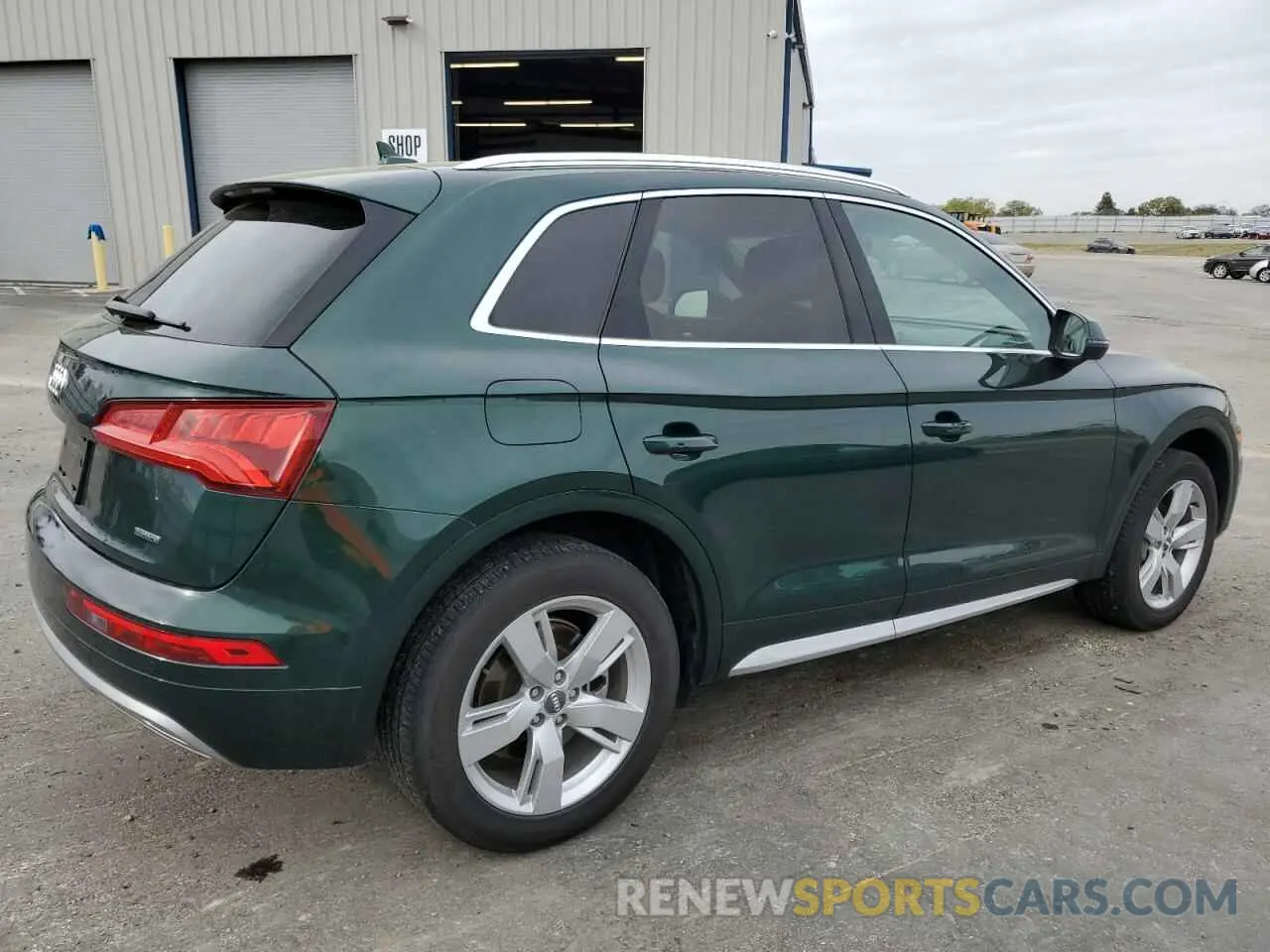 3 Photograph of a damaged car WA1BNAFY8K2041961 AUDI Q5 2019