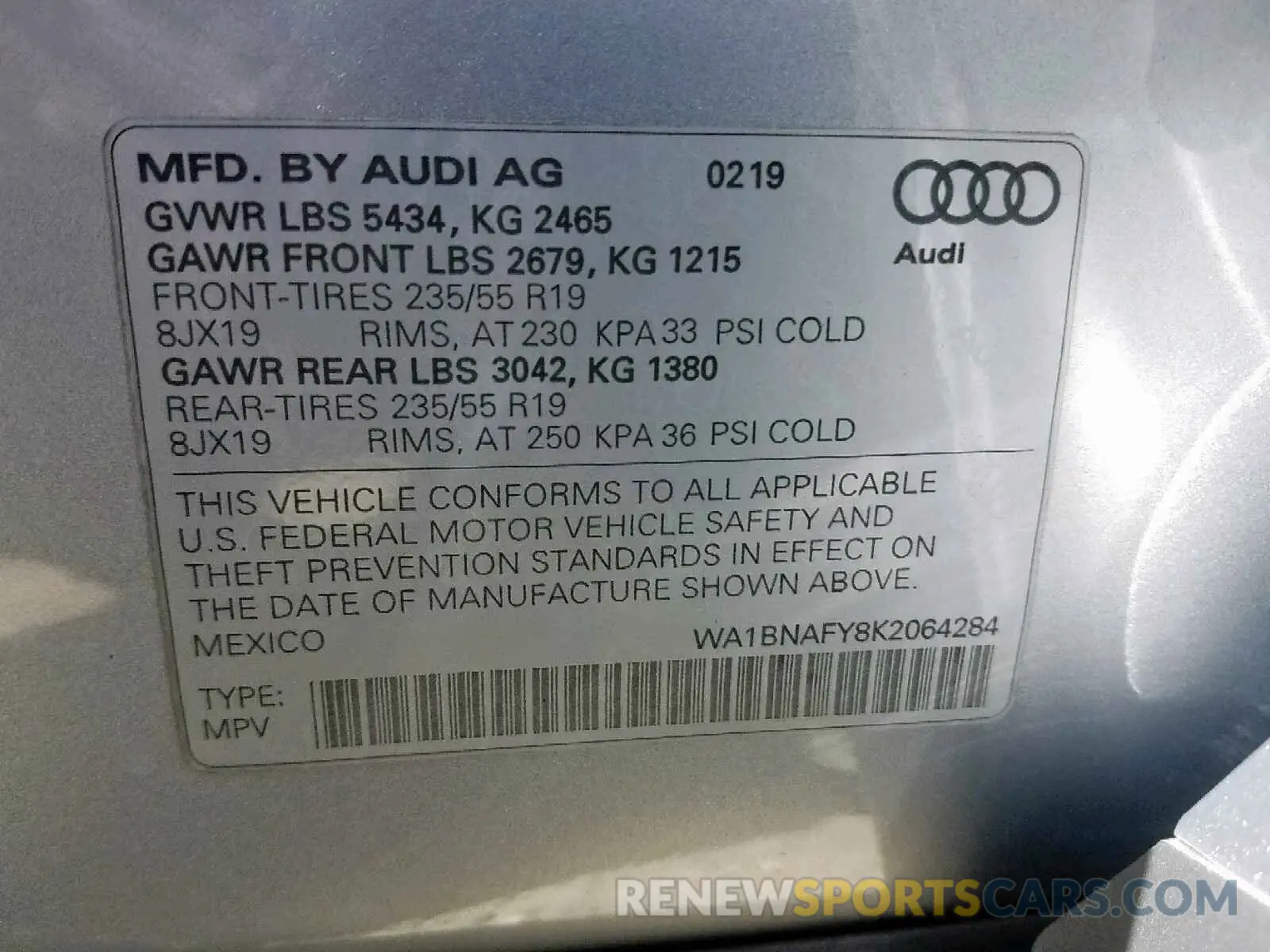 10 Photograph of a damaged car WA1BNAFY8K2064284 AUDI Q5 2019