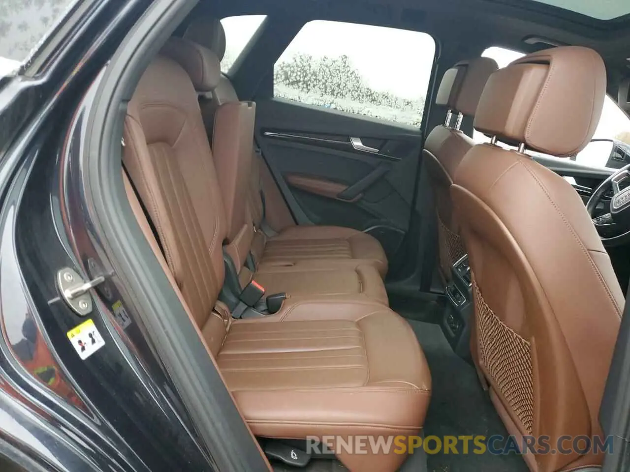 11 Фотография поврежденного автомобиля WA1BNAFY8K2071266 AUDI Q5 2019