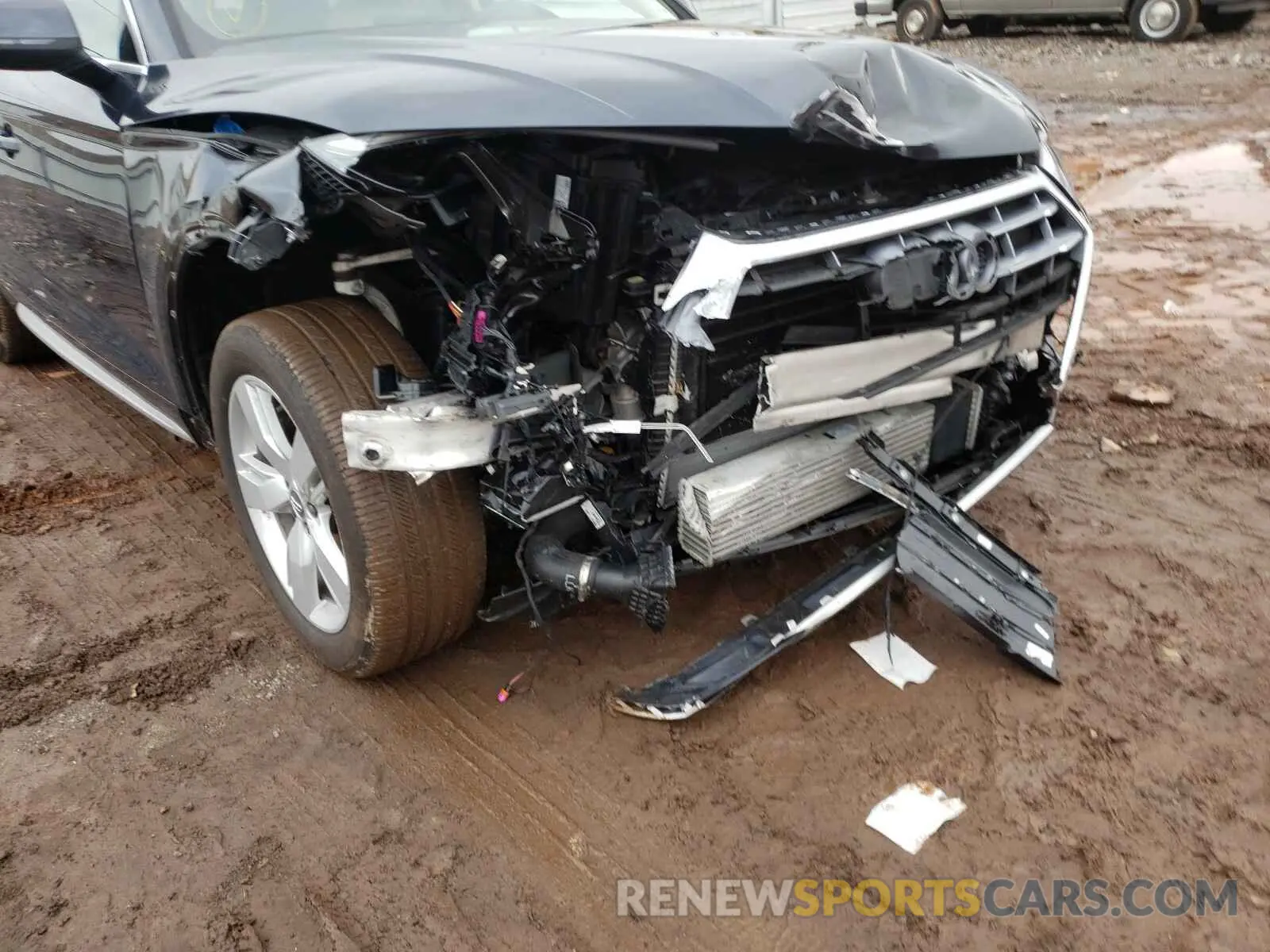 9 Фотография поврежденного автомобиля WA1BNAFY8K2126489 AUDI Q5 2019