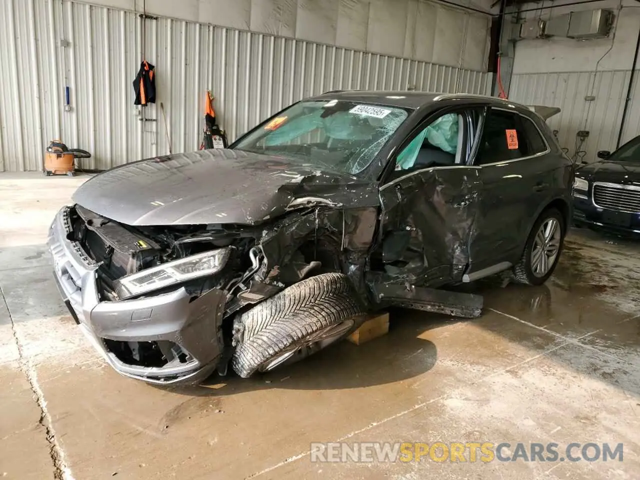 1 Photograph of a damaged car WA1BNAFY9K2027261 AUDI Q5 2019