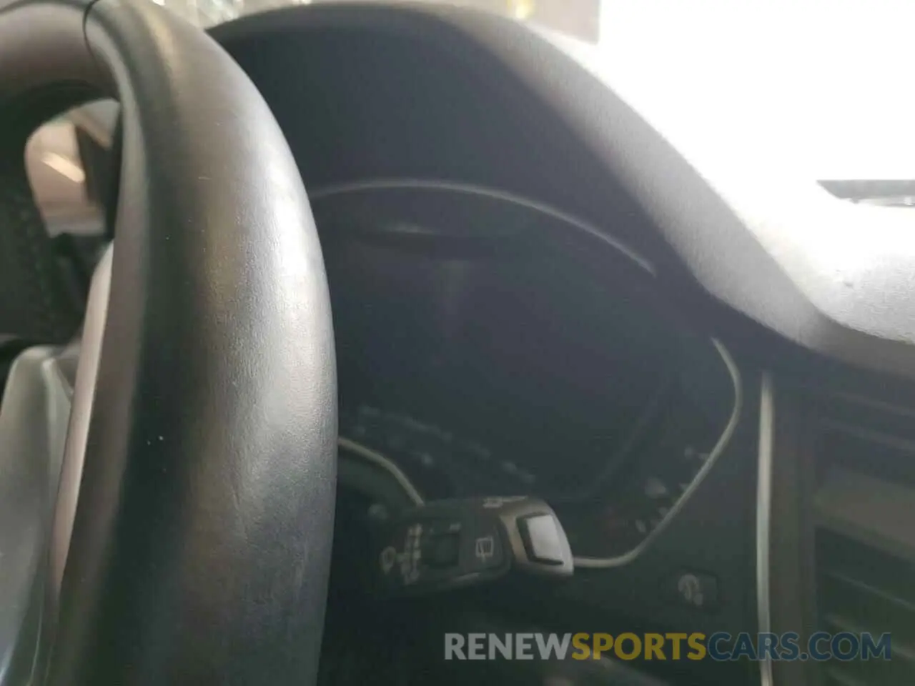 9 Photograph of a damaged car WA1BNAFY9K2027261 AUDI Q5 2019