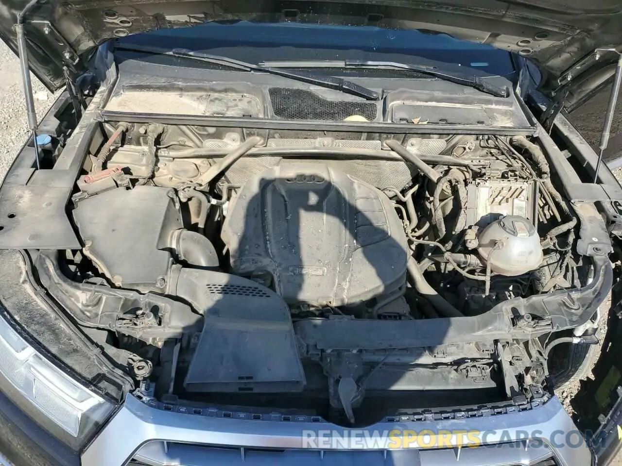 13 Photograph of a damaged car WA1BNAFY9K2121348 AUDI Q5 2019