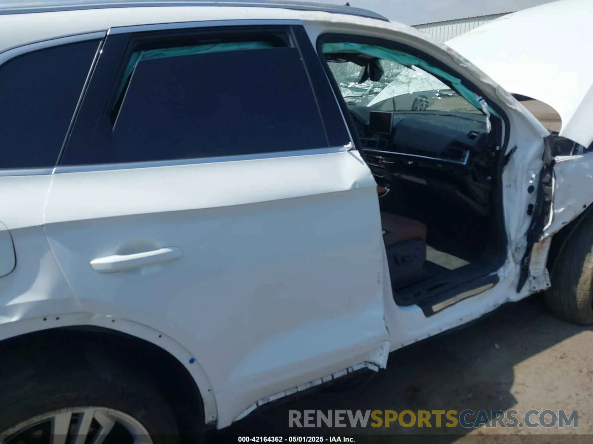 6 Фотография поврежденного автомобиля WA1BNAFY9K2124525 AUDI Q5 2019