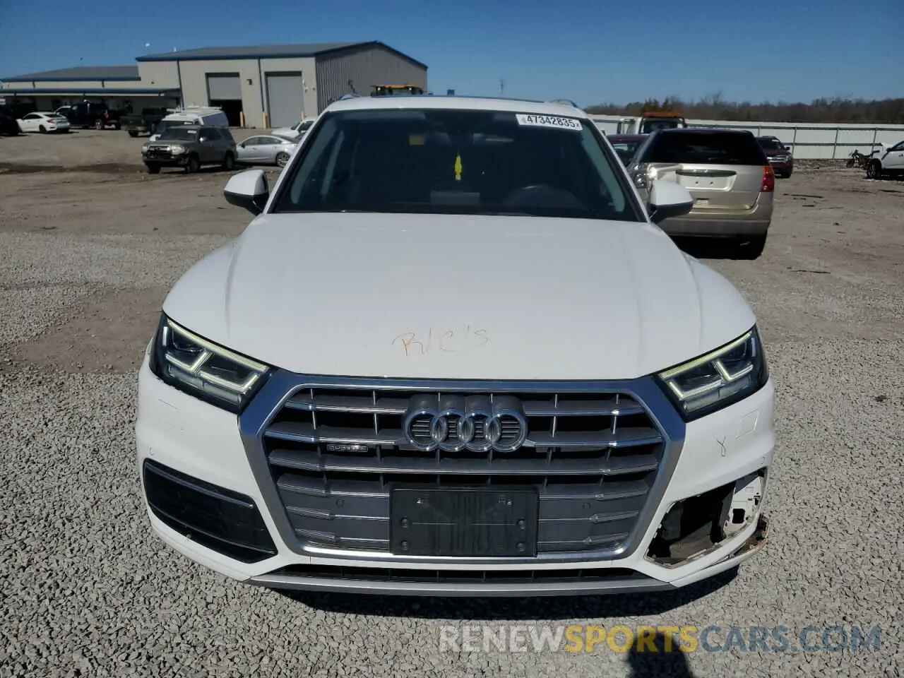 5 Photograph of a damaged car WA1BNAFYXK2036146 AUDI Q5 2019