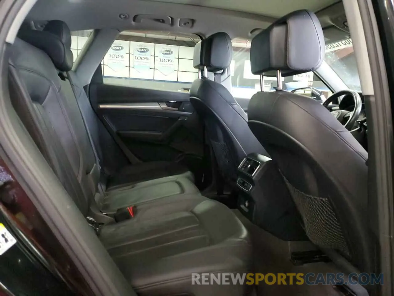 11 Photograph of a damaged car WA1BNAFYXK2059734 AUDI Q5 2019