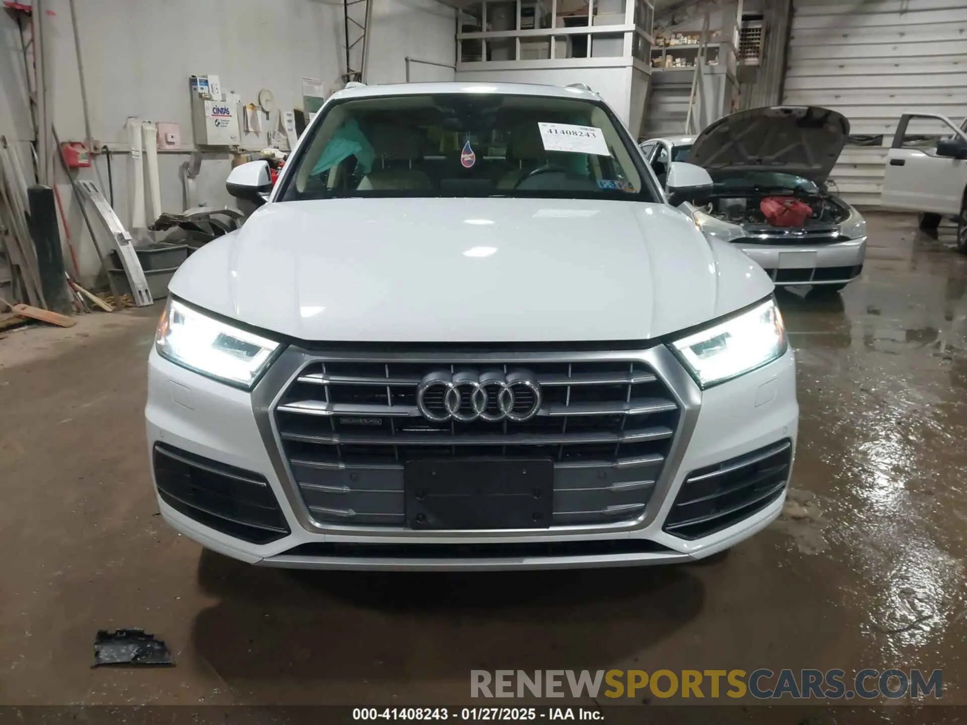 12 Фотография поврежденного автомобиля WA1BNAFYXK2060057 AUDI Q5 2019