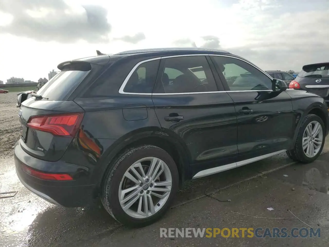 3 Фотография поврежденного автомобиля WA1BNAFYXK2105031 AUDI Q5 2019