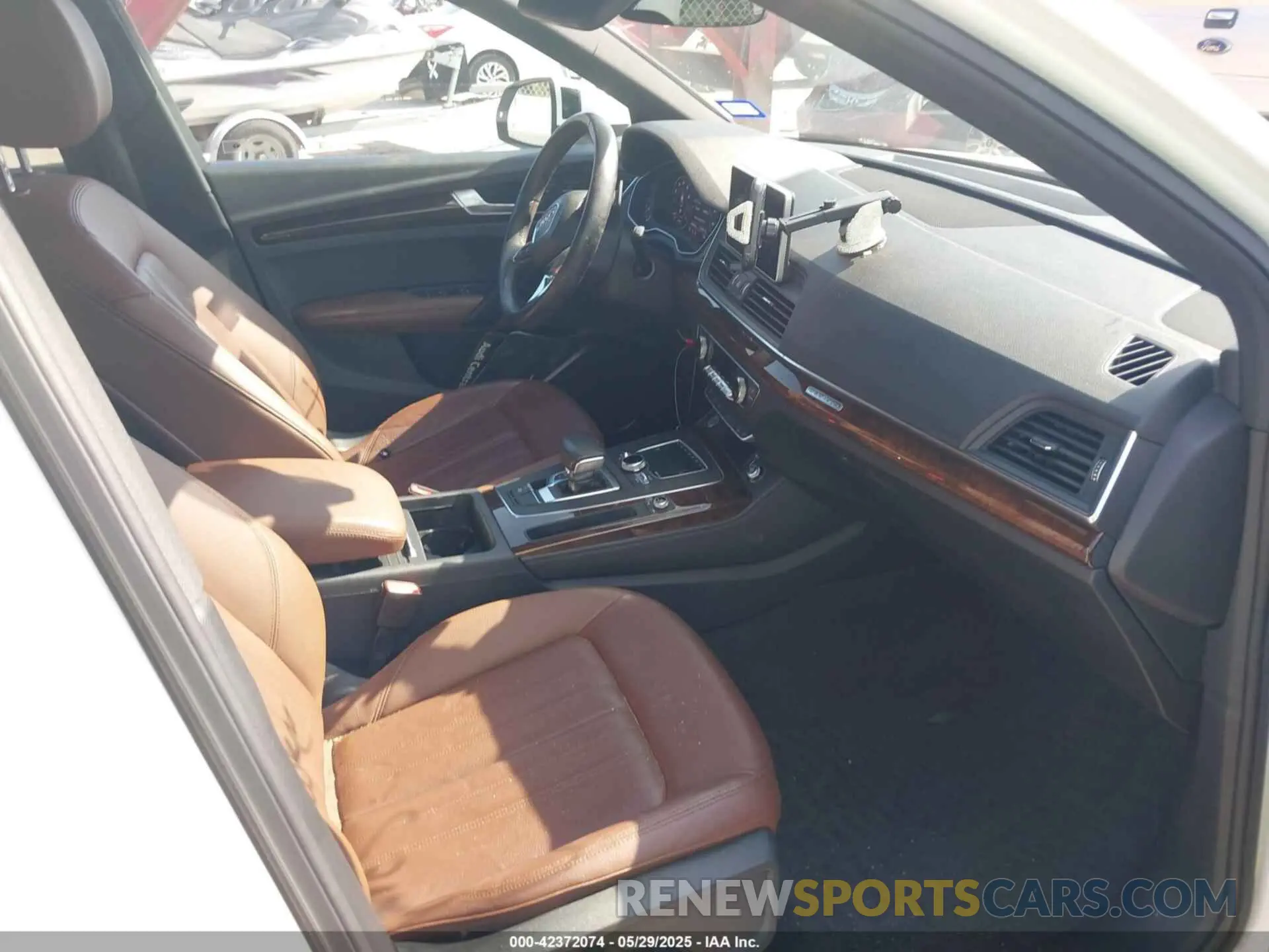 5 Фотография поврежденного автомобиля WA1BNAFYXK2144783 AUDI Q5 2019