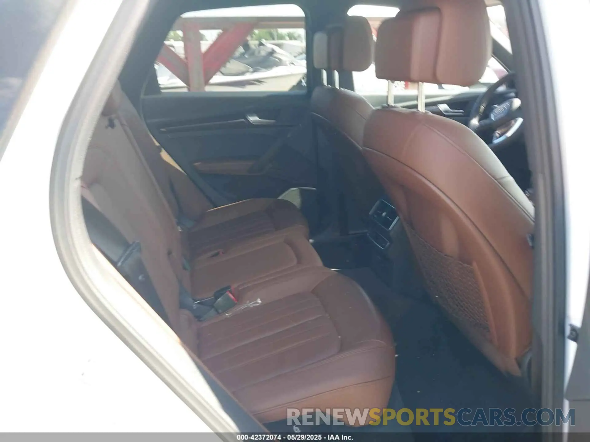 8 Фотография поврежденного автомобиля WA1BNAFYXK2144783 AUDI Q5 2019
